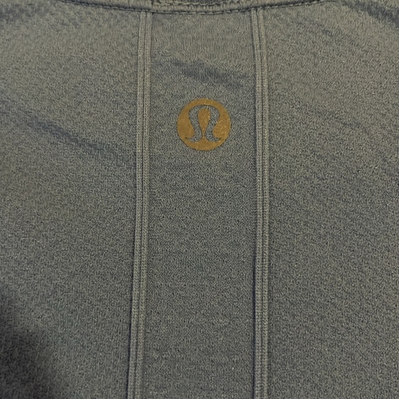 BLUE LULULEMON SWIFTLY TECH SIZE 8 - Picture 3 of 4